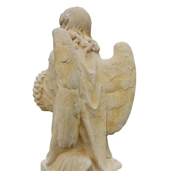 Antiker Engelgrabstein für ein Urnengrab aus Sandstein - Kalina (Detailansicht) 