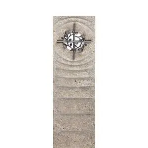 Levanto Spiritus Doppelgrab Grabmal Muschelkalk mit Kreuz Symbol Bronze