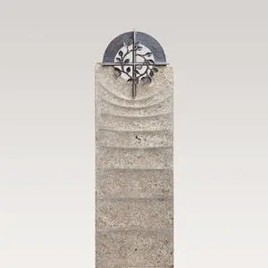 Levanto Cruzis Doppelgrab Grabstein Muschelkalk mit Kreuz Symbol Bronze