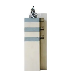 Lucana Doppelgrabmal Kalkstein Modern mit Bronze Figur