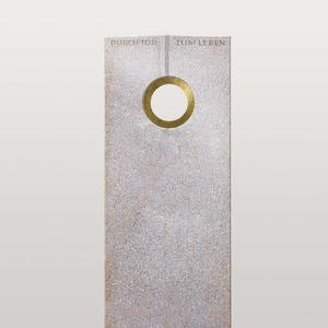 Raphael Oculare Doppelgrabstein aus Granit Aurora mit Bronze Ring Ornament