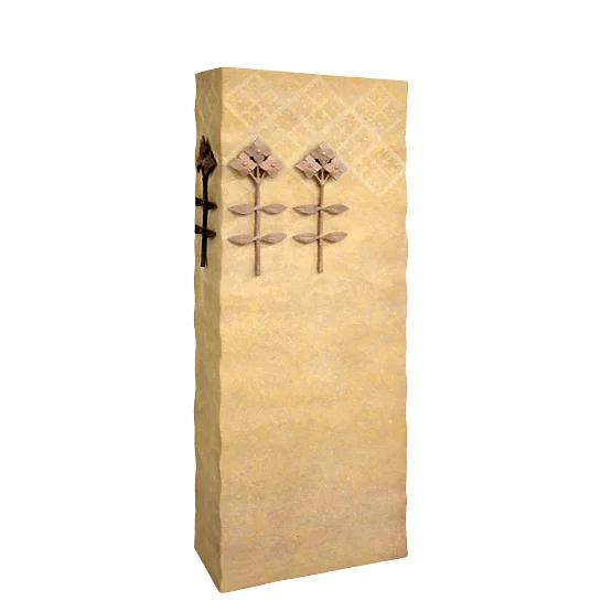 Lirio – Doppelgrabstein aus Kalkstein mit Blumendekor aus Bronze