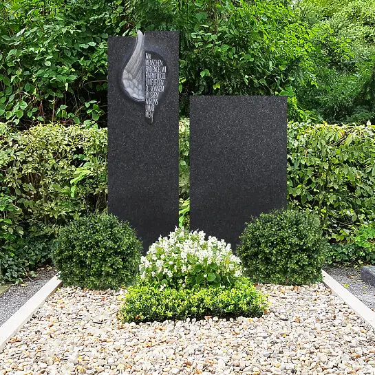 Cielo Angelo – Doppelgrabstein Granit Schwarz Romantisch mit Flügel