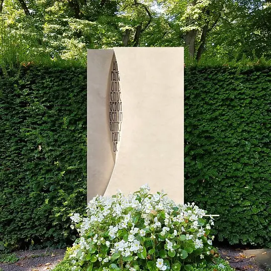 Mondrian – Doppelgrabstein Kalkstein modern bestellen