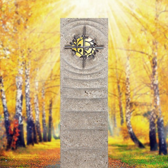 Levanto Spiritus – Einzelgrab Grabmal Muschelkalk mit Kreuz Symbol Bronze
