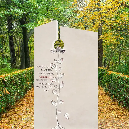 Fiola – Einzelgrab Grabmal Naturstein mit Baum Plastik
