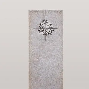 Raphael Deus Einzelgrab Urnengrab Grabstein Granit mit Bronze Kreuzornament