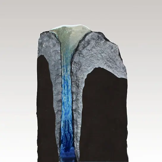 Aqua – Exklusiver Urnengrabstein Granit & Glas blau