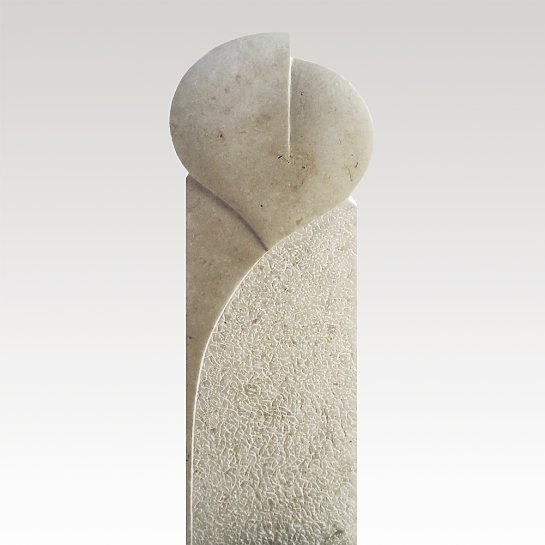 Libretto – Familiengrabmal aus Kalkstein vom Bildhauer