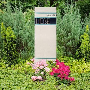 Tesoro Gedenkstein Modern Farbig mit Inschrift