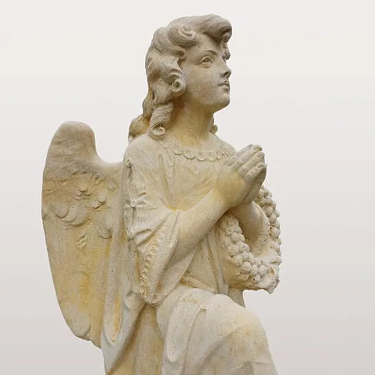 Grabstein Engel nach antiker Vorlage 19. Jhdt. für ein Einzelgrab - Kalina il bello (Detailansicht) 