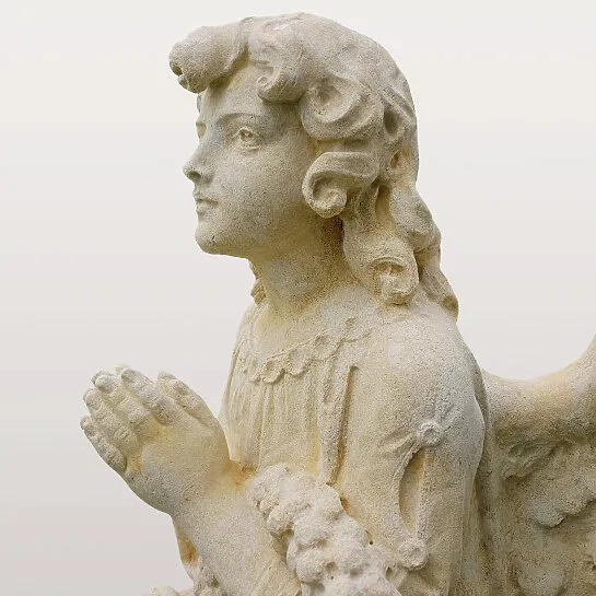 Grabstein Engel nach antiker Vorlage 19. Jhdt. für ein Einzelgrab - Kalina il bello (Detailansicht) 