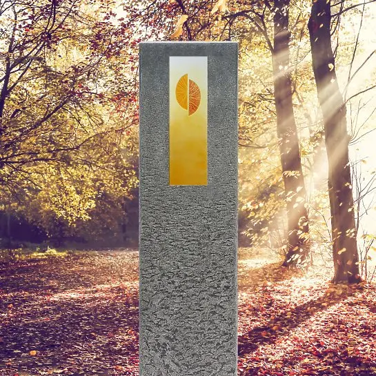 Celenta Cruzis – Granit Grabstein Stele Doppelgrab mit Glas Kreuz