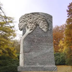 Mandaleen Grabdenkmal mit Lebensbaum