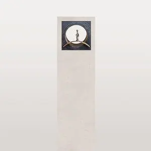 Anzio Bianco Heller Kalkstein Urnengrabstein mit Bronze Symbol Brücke