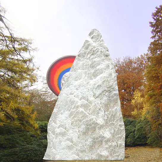 Montagna – Kindergrabstein Felsen mit Regenbogen