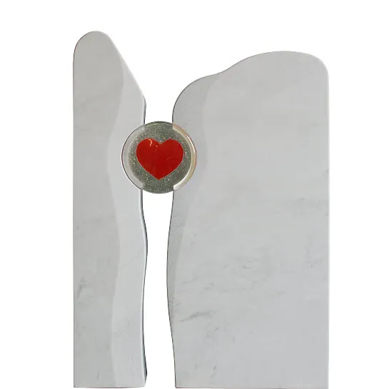Marmor Urnengrabmal mit Herz Glaseinsatz - Lubliana (Detailansicht) 