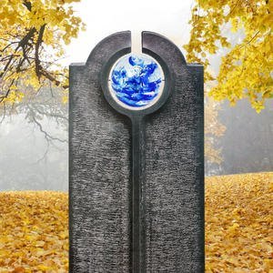 Novara Icona Moderner Granit Einzelgrabstein mit Blauer Glas Kugel