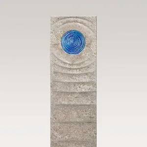 Levanto Celeste Muschelkalk Doppelgrab Grabstein mit Glas Element in Blau