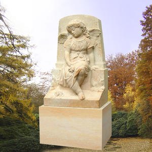 Serafin Kindergrabstein mit Engelsmädchen