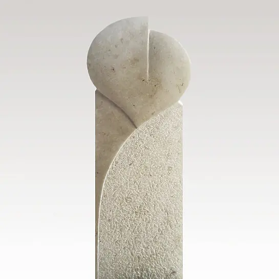 Libretto – Steinmetz Grabstein aus Kalkstein für Einzelgrabstätte