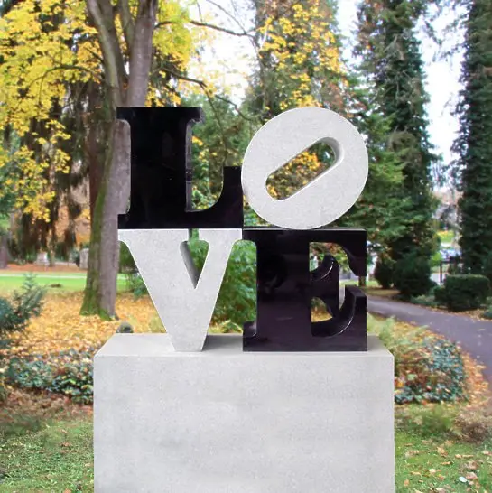Love – Urnengrabstein Granit Kalkstein Schwarz Weiss Love
