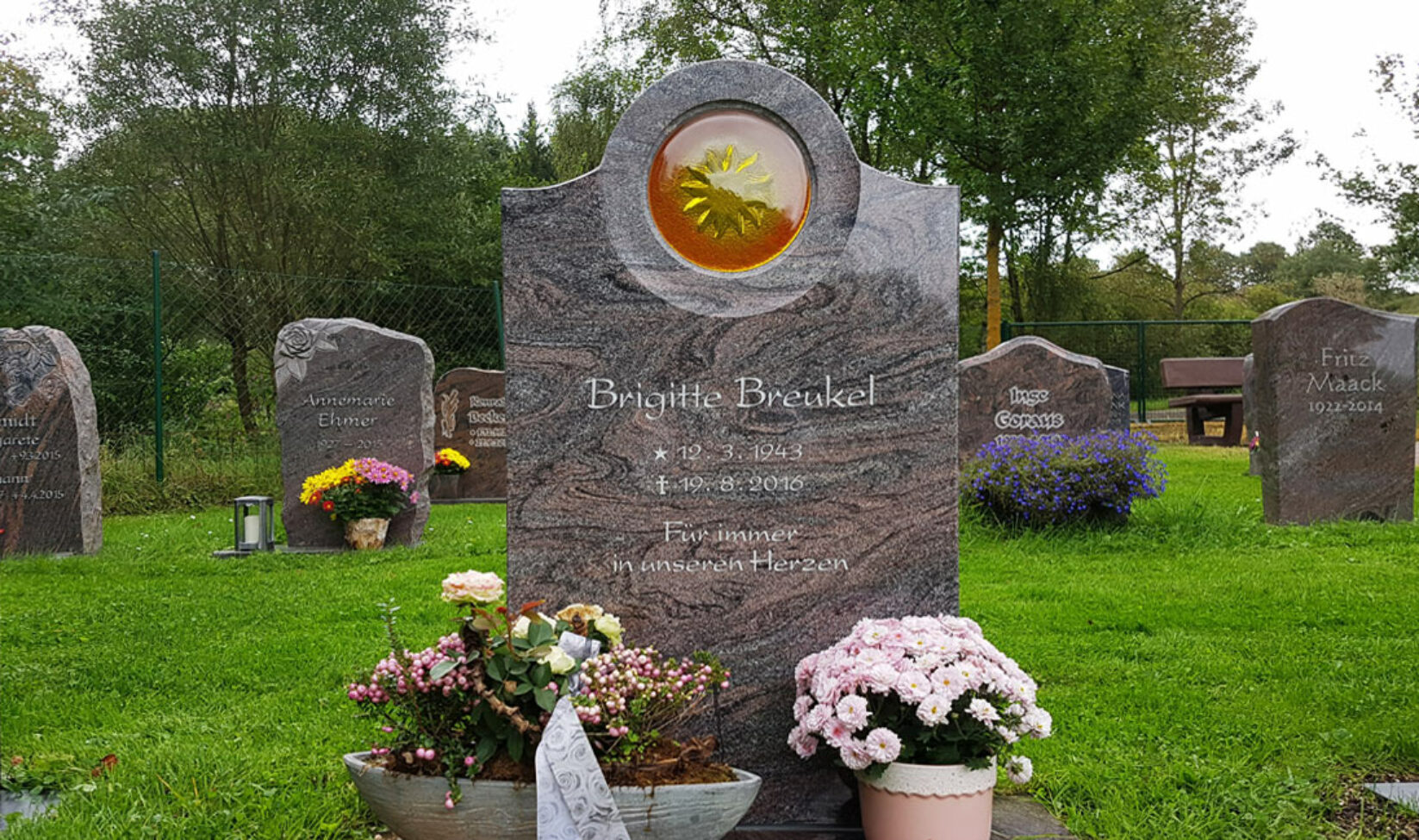 Stilvolle Grabsteine Referenz