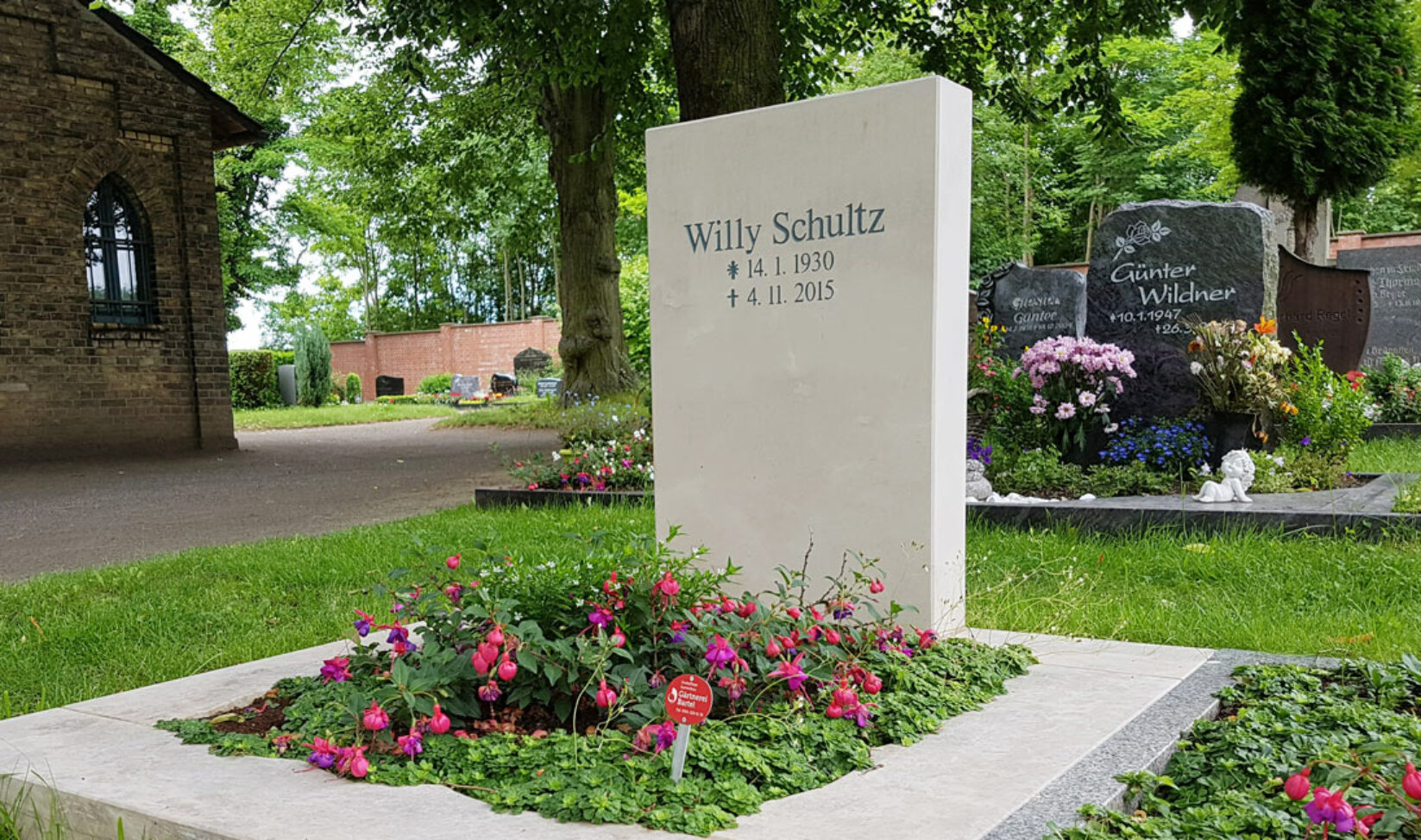 Stilvolle Grabsteine Referenz