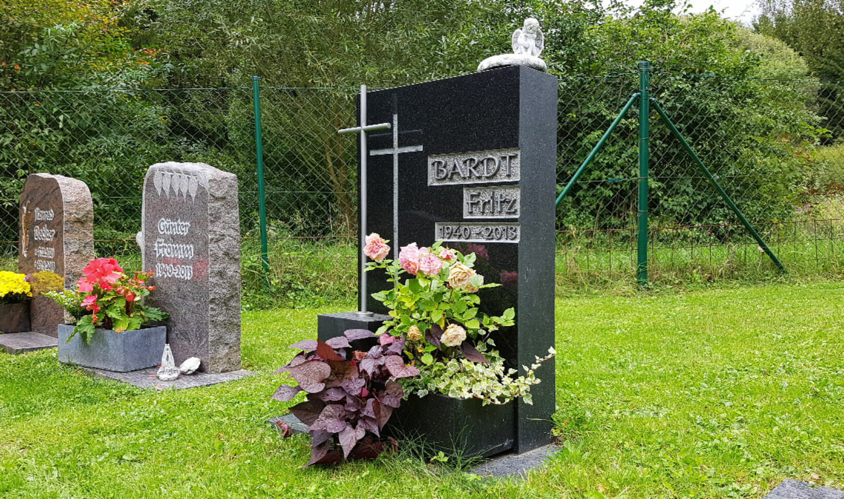 Stilvolle Grabsteine Referenz
