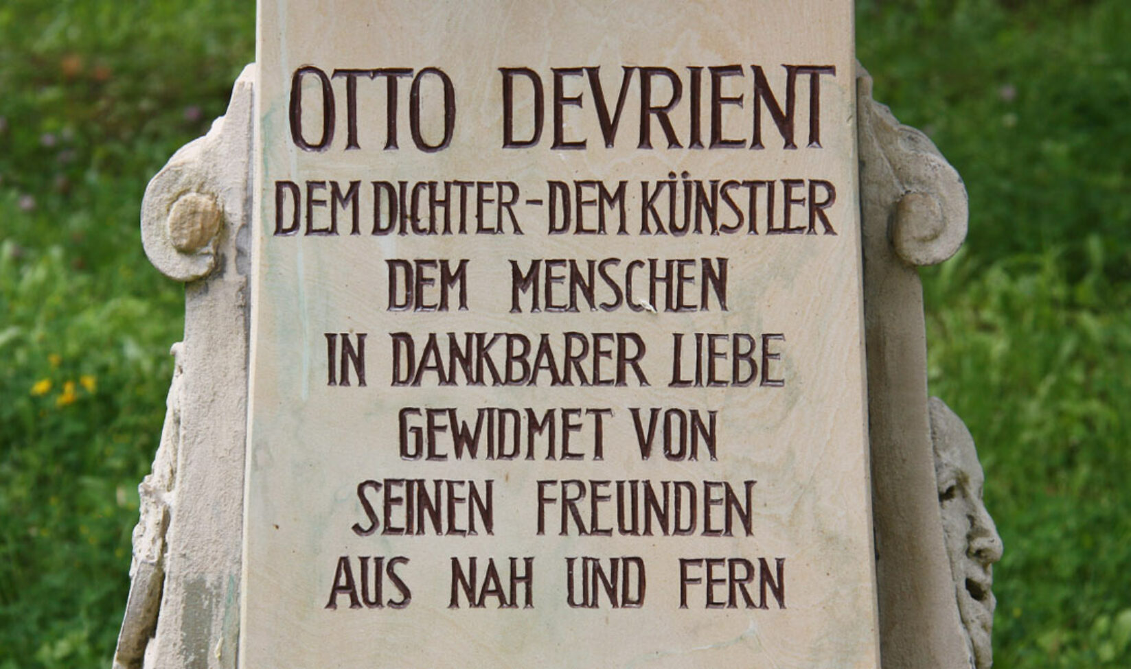 Stilvolle Grabsteine Referenz
