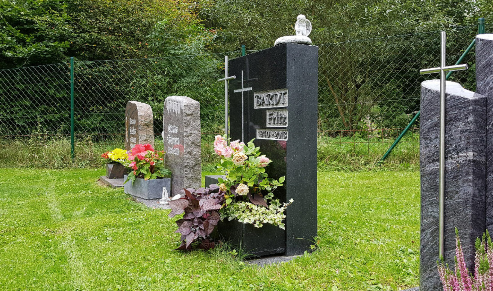 Stilvolle Grabsteine Referenz