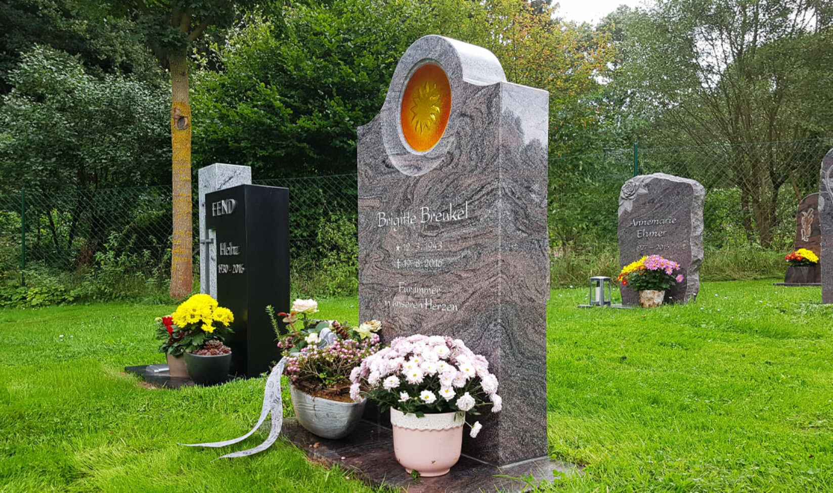 Stilvolle Grabsteine Referenz