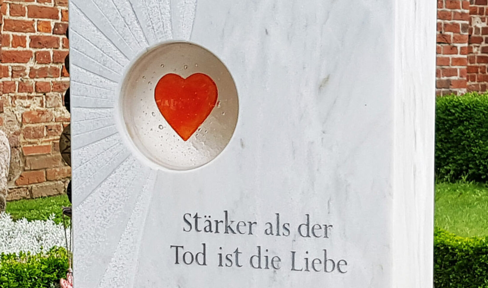 Stilvolle Grabsteine Referenz