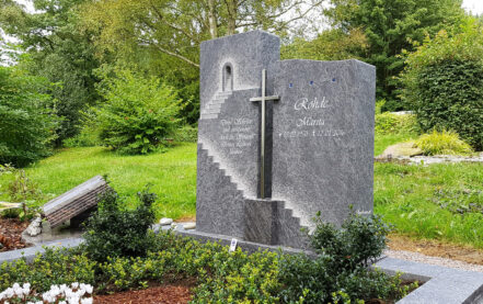 Lindlar Friedhof Frielingsdorf Doppelgrabmal Rhode