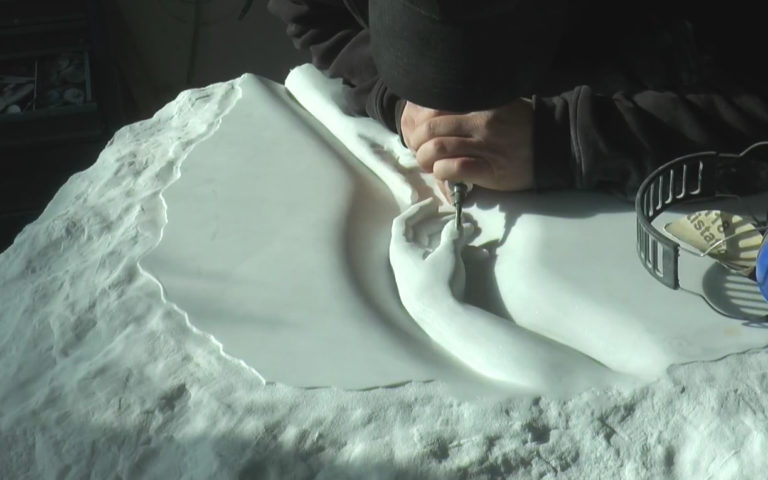 Video zu Großer Familiengrabstein aus Marmor – „Michelangelo Rustikal“