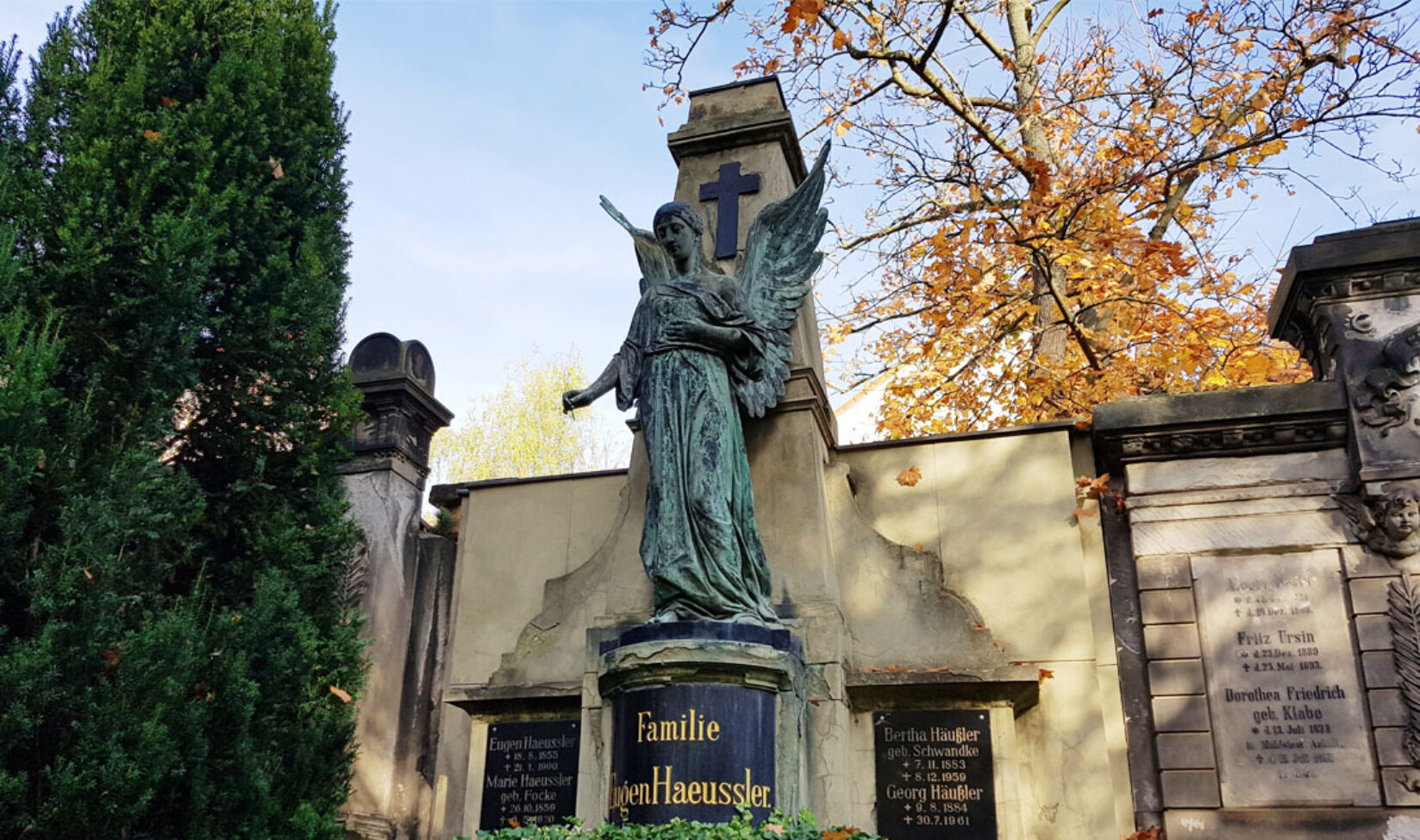 Stilvolle Grabsteine Referenz