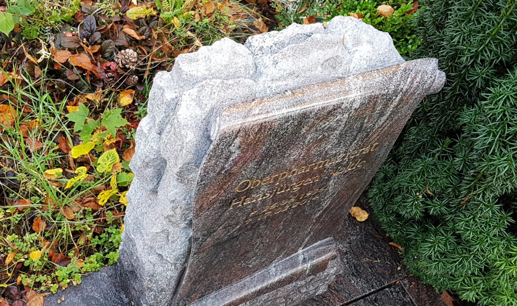 Stilvolle Grabsteine Referenz