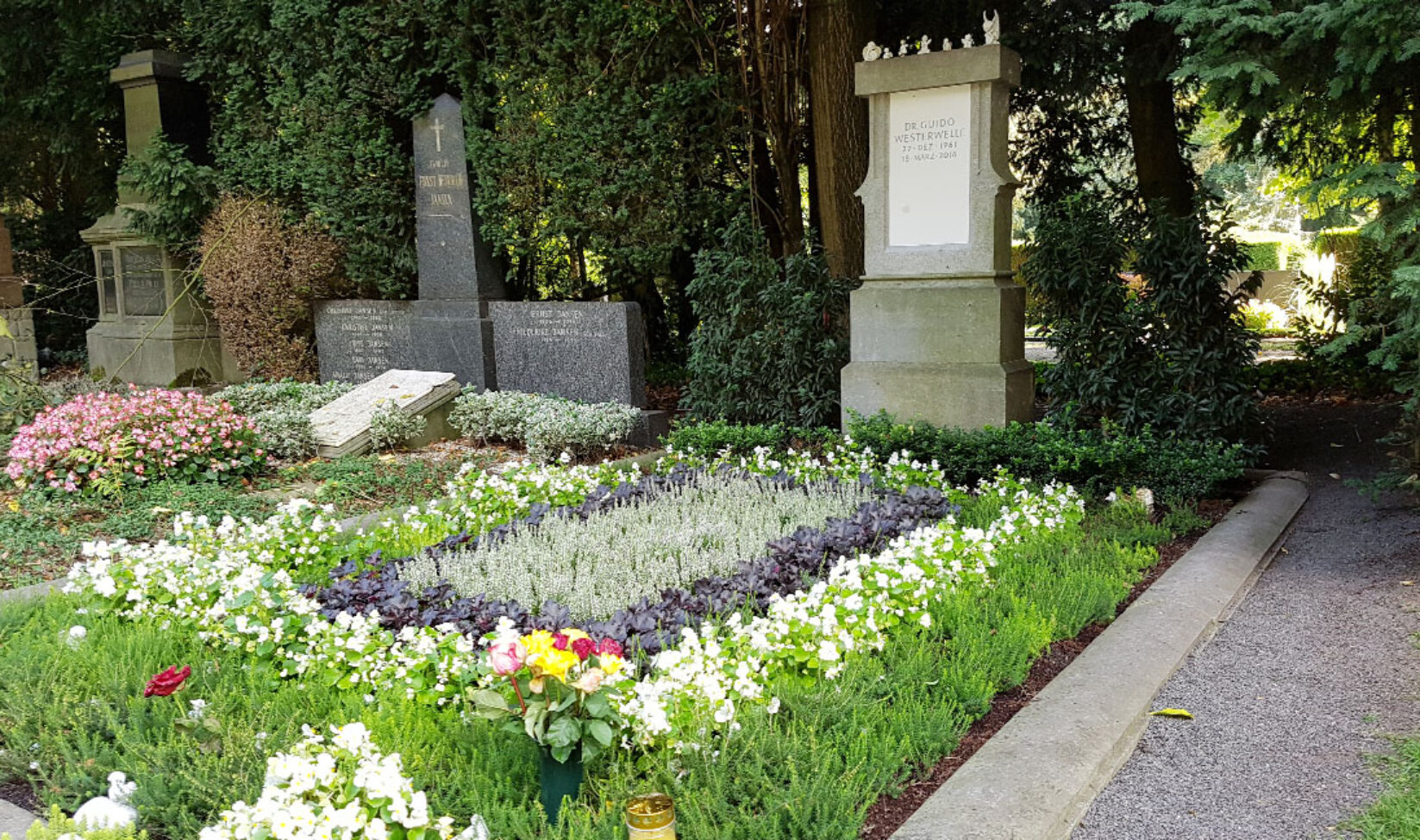 Stilvolle Grabsteine Referenz