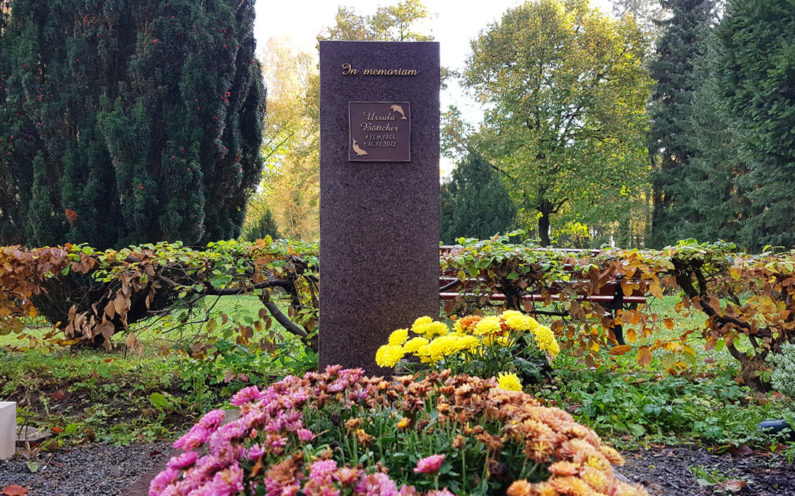 Gera Südfriedhof Grabmal Böttcher - 1