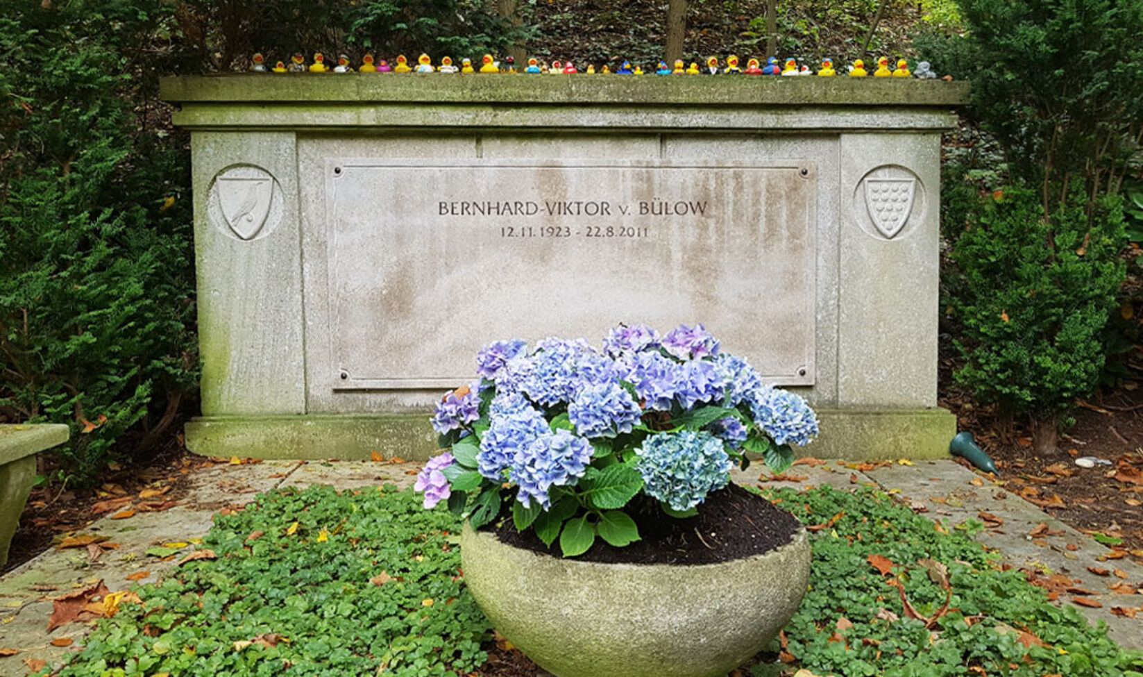 Stilvolle Grabsteine Referenz