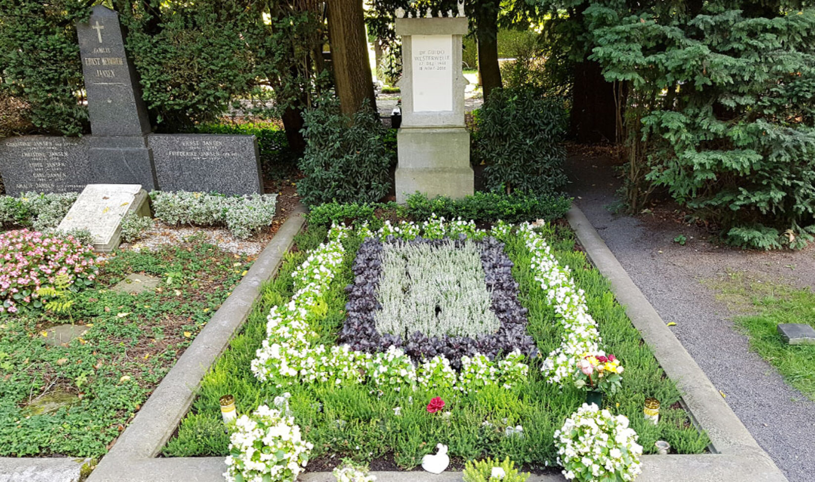 Stilvolle Grabsteine Referenz