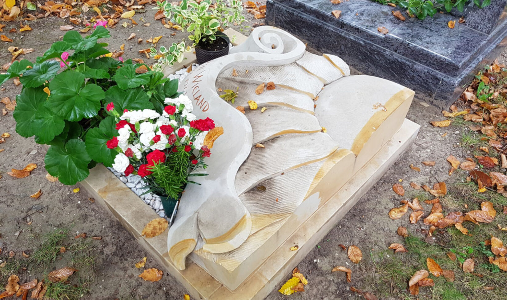 Stilvolle Grabsteine Referenz