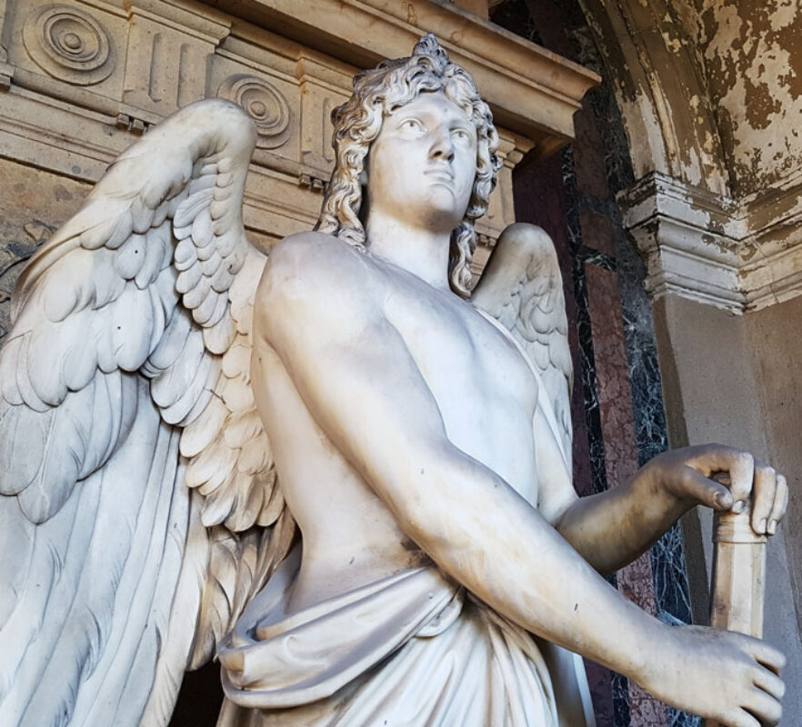 Fabrikant Friedrich Siemens - historisches Grabdenkmal mit Grabengel