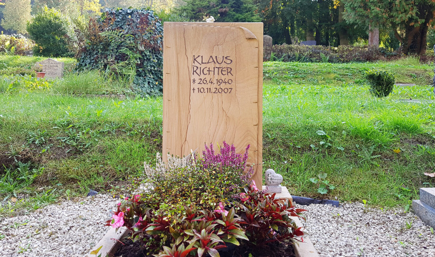 Stilvolle Grabsteine Referenz