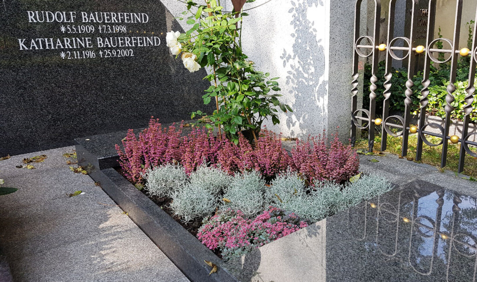 Stilvolle Grabsteine Referenz