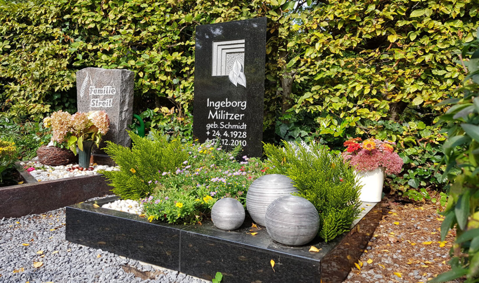 Stilvolle Grabsteine Referenz