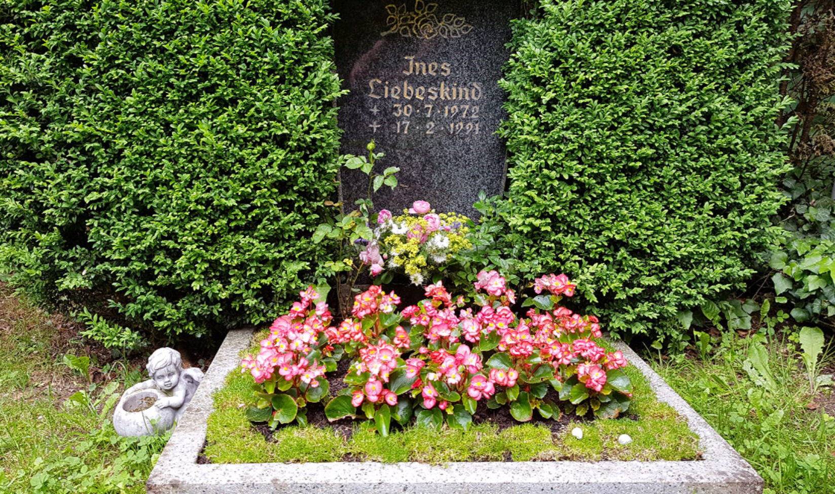 Stilvolle Grabsteine Referenz