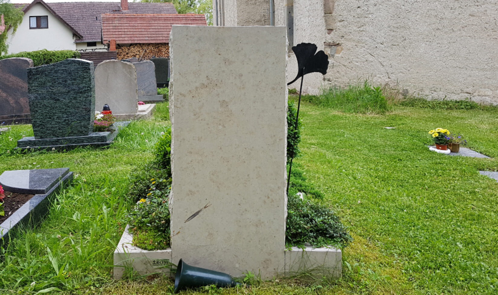 Stilvolle Grabsteine Referenz