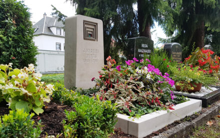 Weida Friedhof Grabmal Wirbs