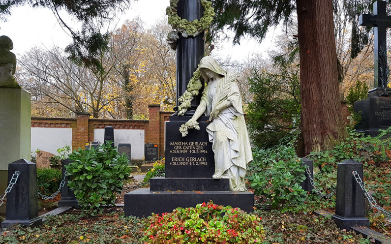 Wiesbaden Nordfriedhof historisches Grabmal Gerlach - 2